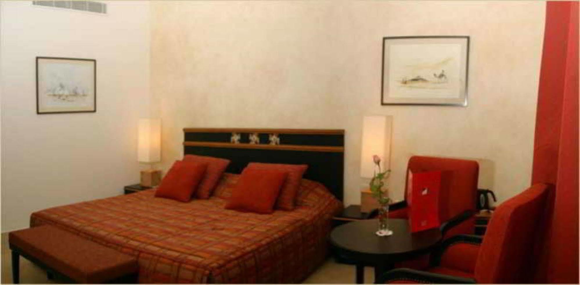 Borj Dhiafa Hotel Sfax Room photo